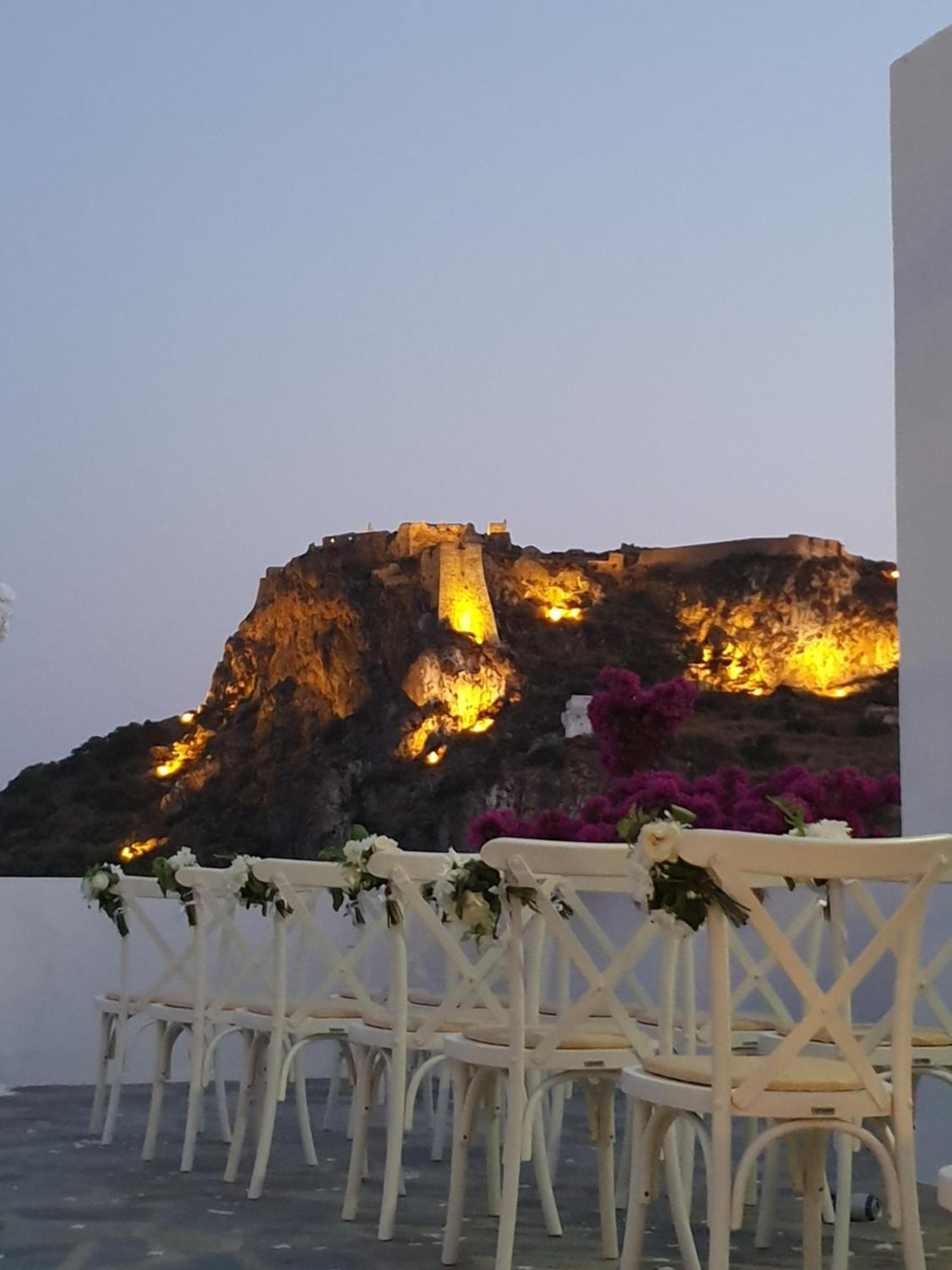 El Sol Hotel คัปซาลิออน ภายนอก รูปภาพ