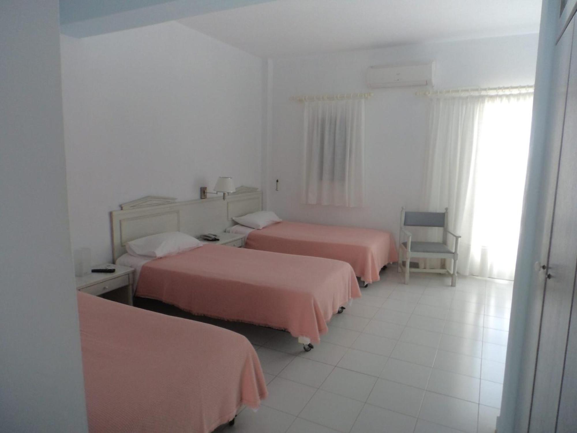 El Sol Hotel คัปซาลิออน ภายนอก รูปภาพ